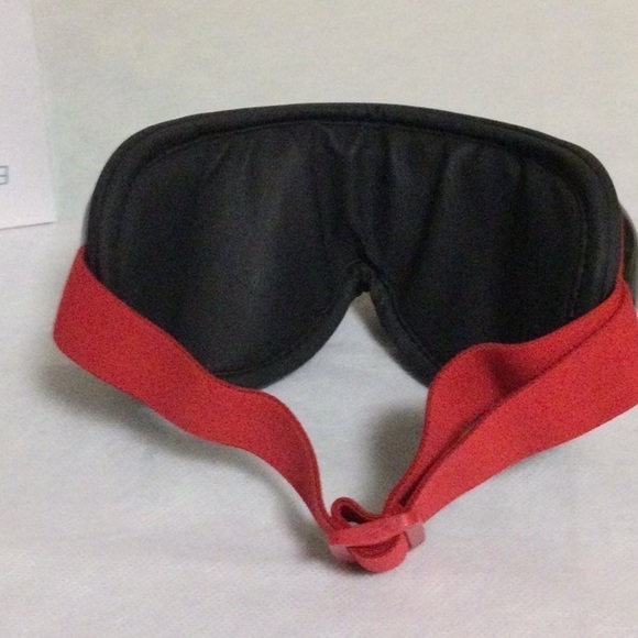 Odyssey Mind &Body Eye Massager with Sound - Picture 4 of 10